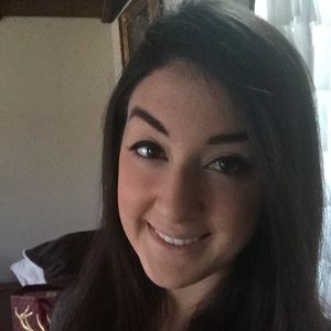 Meet your Posher, Panagiota